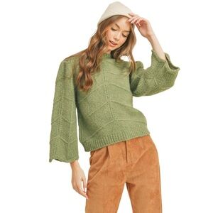 NWOT &Merci Scalloped Cropped Wide Sleeve Sweater